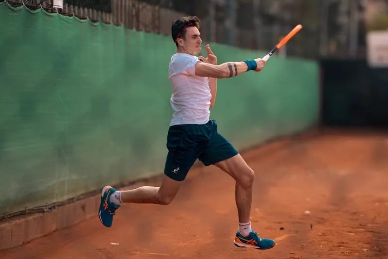 Nishikori anuncia aposentadoria ao fim da temporada