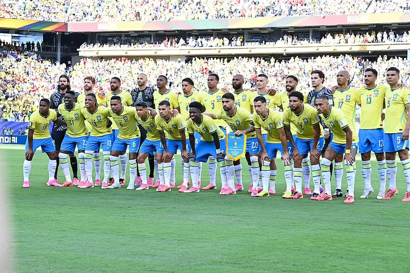 Vini Jr comenta a eliminação da Seleção na Copa: “frustração absurda”